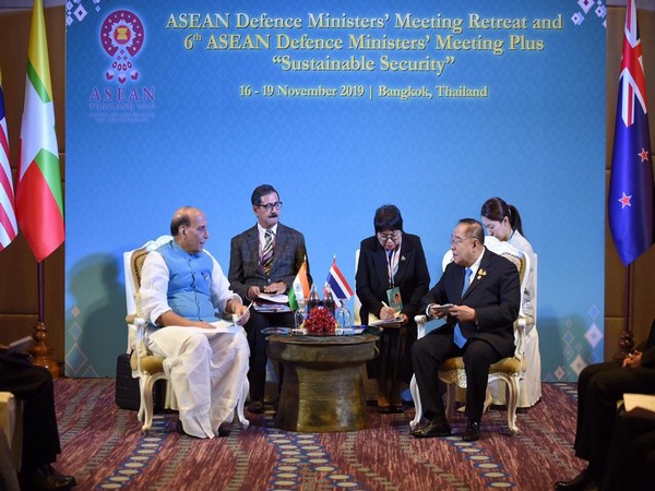 Defence Minister Rajnath Singh and Thailand's Deputy Prime Minister General Prawit Wongsuwan in Bangkok on Sunday