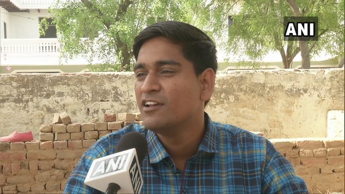 Greater Noida based 26 year old Mechanical engineer, Ramveer Tanwar, has quit his job with MNC for a cause of reviving nearby small ponds