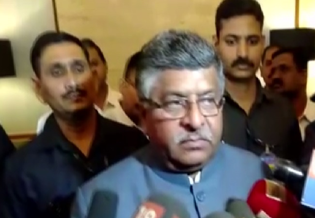 Union Minister Ravi Shankar Prasad addressing media in Nagpur, Maharashtra.