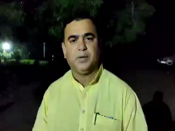 BJP minister Jay Kumar Rawal speaking to media persons on Sunday in Dhule. Photo/ANI