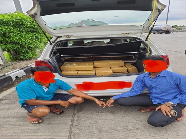 NCB seizes 54 kg high-grade ganja on Solapur-Pune highway (photo/ANI)
