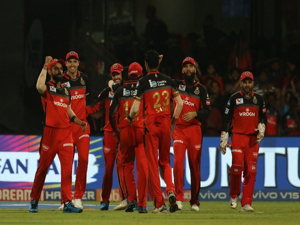 RCB after defeating KXIP (Photo/IPL)