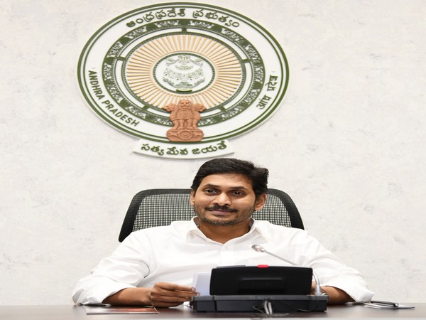 Andhra Pradesh Chief Minister YS Jagan Mohan Reddy held a review meeting with top officials on COVID-19 situation. Photo/ANI