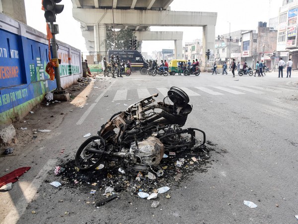 A visual of torched vehicle at Delhi's Jaffrabad.