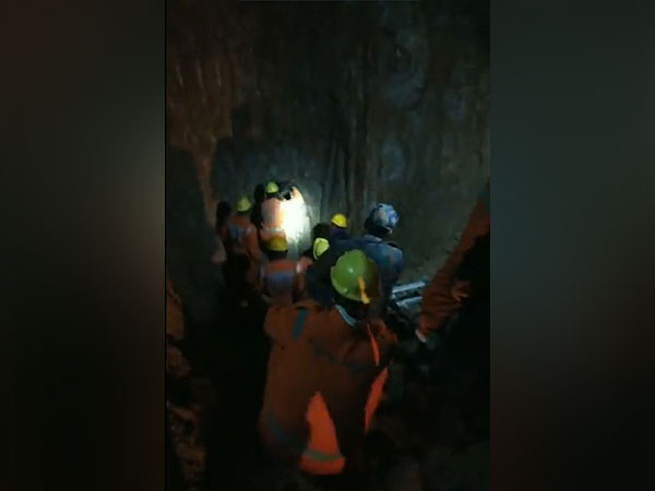 A visual from the rescue operation in Umaria (Pic Credit: Umaria District Collector Twitter)