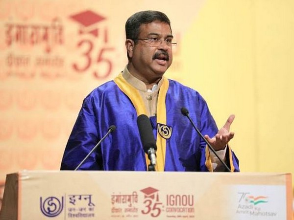 Dharmendra Pradhan at 35th convocation of IGNOU (Photo: PiB)