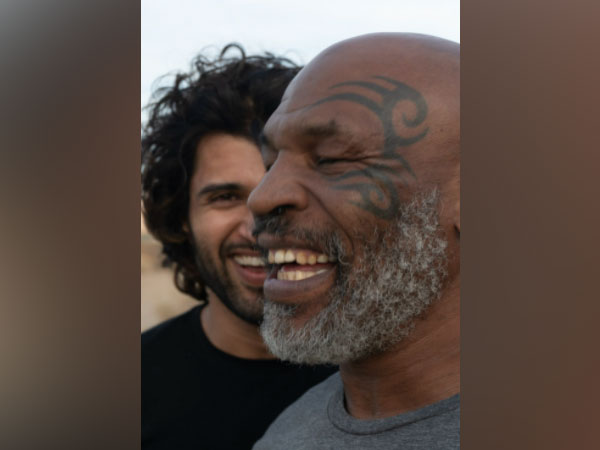 Vijay Deverakonda and Mike Tyson (Image source: Instagram)