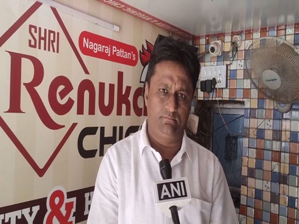 A meat shop owner in Karnataka's Hubli speaking to ANI. (Photo/ANI)