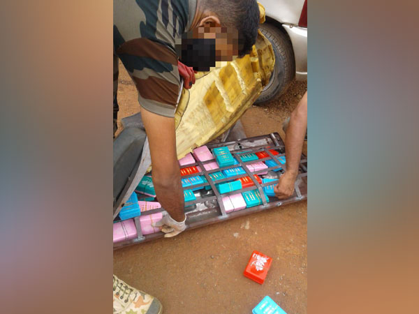 Troops of Assam Rifles in Manipur recovered brown sugar from Churachandpur district, Manipur [Photo/ANI]