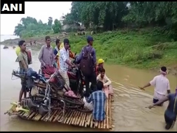 People face hardships while crossing the Ajay river daily.