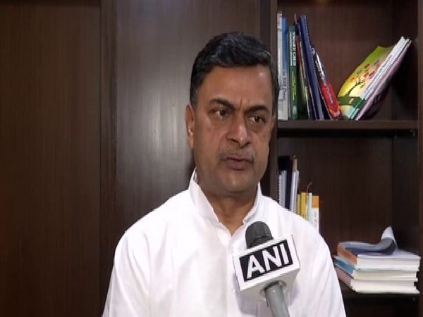 A nationalist would thrash anyone who says 'bharat tere tukde honge': R.K. Singh
