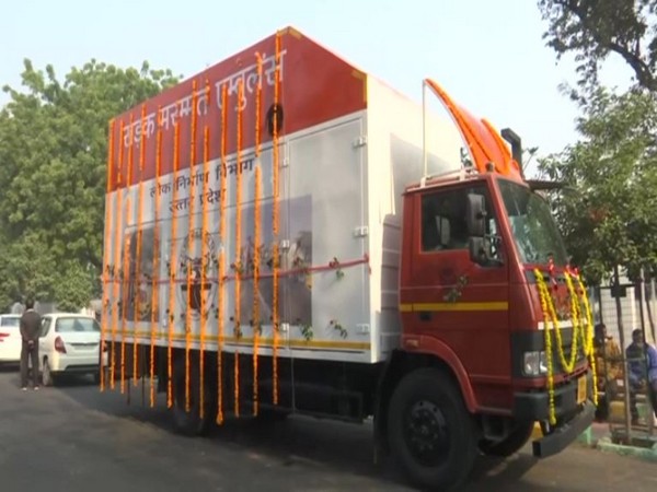 The road repair vehicle in Lucknow on Saturday. (ANI/pictures)