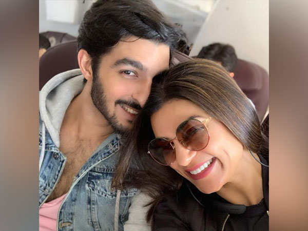 Sushmita Sen and Rohman Shawl (Image soure: Instagram)