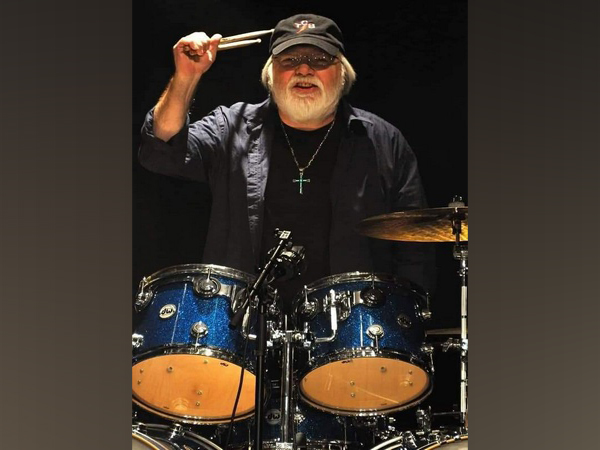 Late Ronnie Tutt (Image source: Twitter)