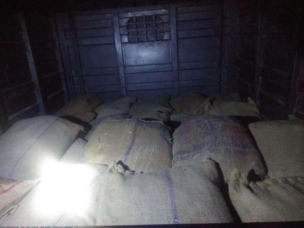 1000 kg of Potassium Nitrate recovered by STF of West Bengal Police on Saturday 