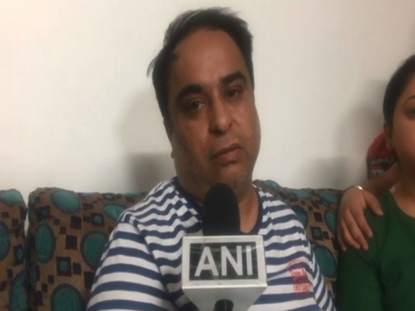 Ritesh Vasudev, father of deceased Kartik Vasudev, who was shot dead in Toronto (Photo:ANI)