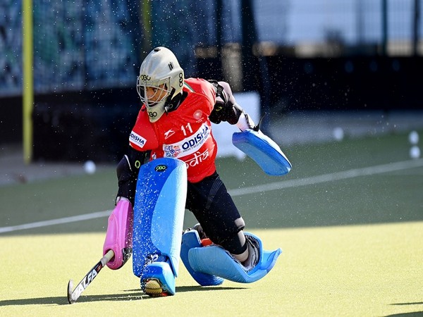 India goalkeeper Savita (Photo/ Hockey India)