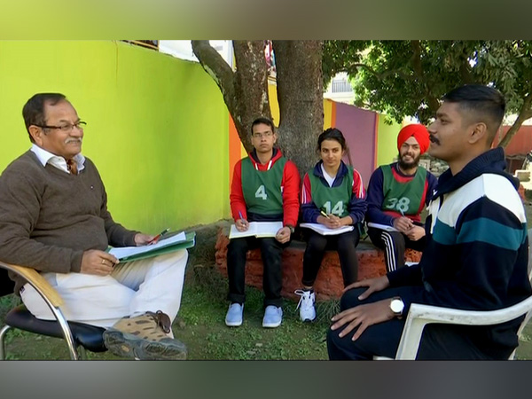 Retired Brigadier Govind Singh Sisodia (extreme left)