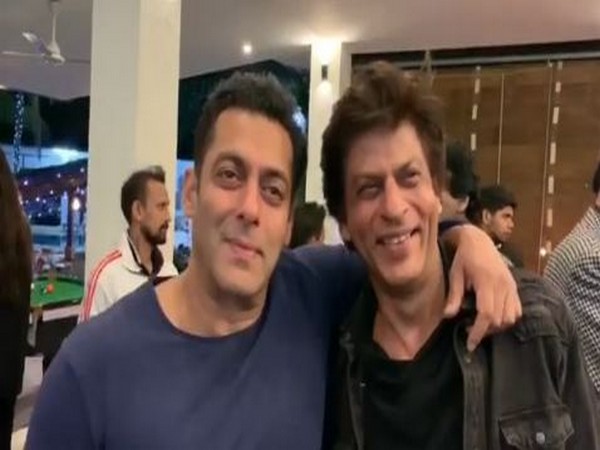 Salman Khan and Shah Rukh Khan (Image courtesy: Instagram)