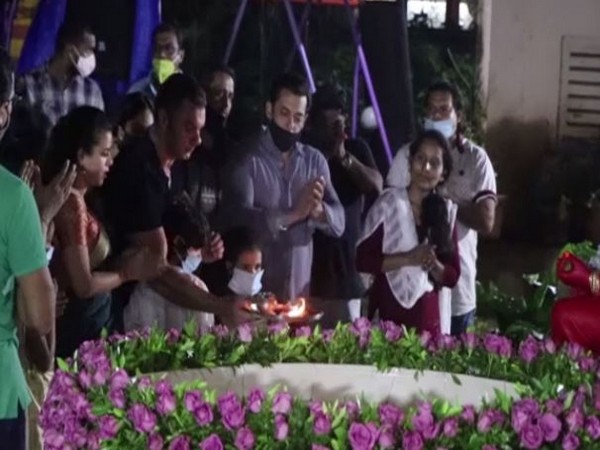 Salman Khan ready to say 'I do'?