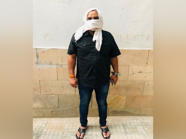 Delhi Police has arrested a criminal named Sandeep aka Dhillu Pahalwan, who escaped from police custody in 2018.