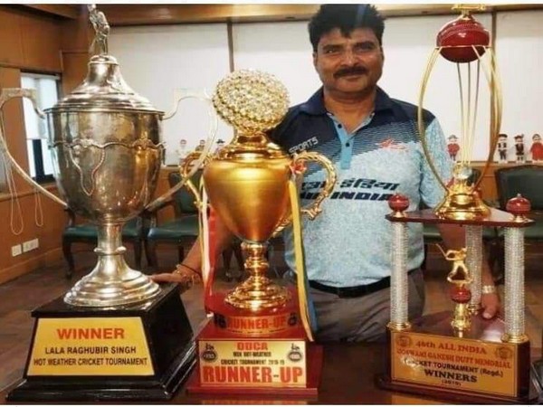 Former Delhi cricketer Sanjay Dobal  (Image: Mohammad Kaif's Twitter)