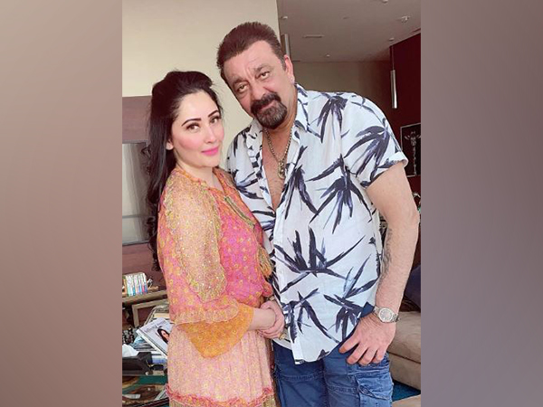 Maanayata Dutt and Sanjay Dutt (Image source: Instagram)