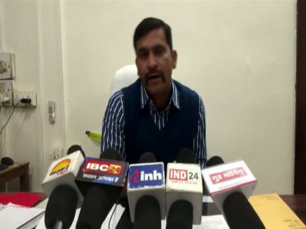 Gautam Solanki, Assistant Superintendent of Police Satna speaks to media on Thursday [Photo/ANI]