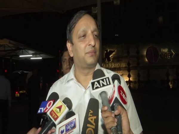 Congress spokesperson Sachin Sawant speaking to media in Mumbai on Sunday. Photo/ANI