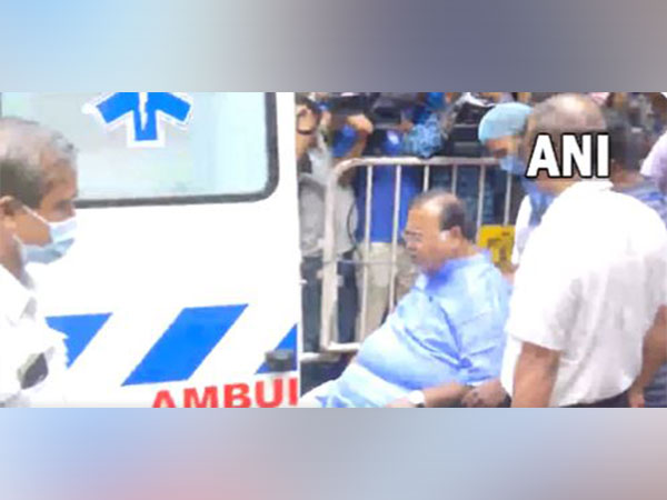 Visual of TMC minister Partha Chatterjee being shifted from Kolkata (Photo/ANI)