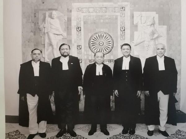 Five judges of the Supreme Court bench (From Left to Right): Justice Ashok Bhushan, Justice SA Bobde, Chief Justice of India Ranjan Gogoi, Justice DY Chandrachud and Justice S Abdul Nazeer