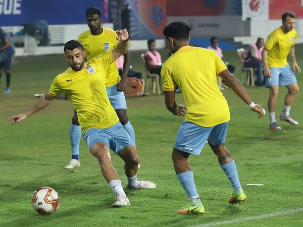 Mumbai City FC players while training. (Photo/ ISL)  