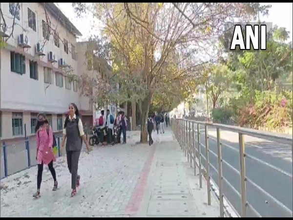Schools reopen in Shivamogga after a week of closure following the murder of Bajrang Dal activist Harsha (Photo/ANI)