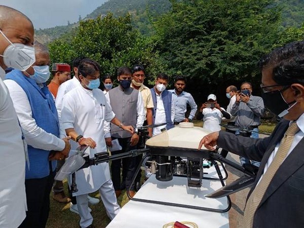 Visual of Civil Aviation Minister Jyotiraditya Scindia at the Doon Drone Mela 2021 (Photo/PIB) 