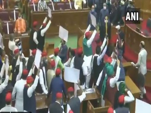 Samajwadi Party MLAs protest against the ruling BJP inside the UP Assembly. (Photo/ANI) 