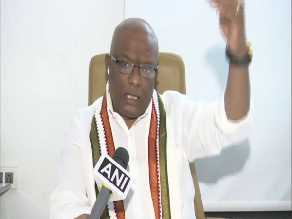 Senior Telangana Congress leader Dasoju Sravan (Photo/ANI) 