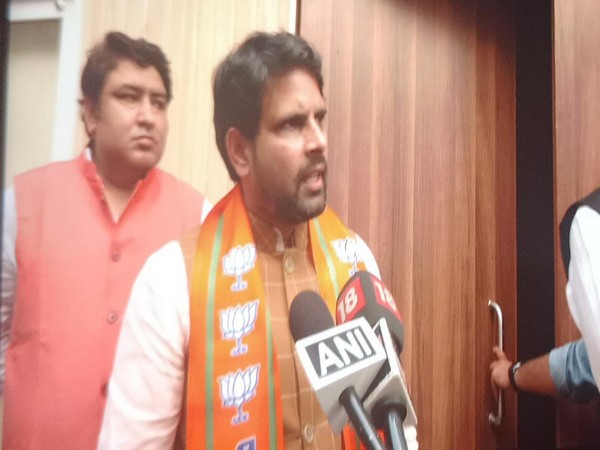 JD(U) leader KC Tyagi's son Amrish Tyagi in Lucknow. (Photo/ANI)