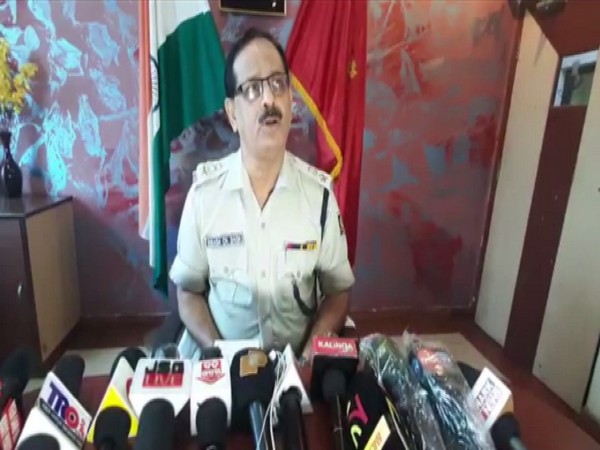 Jharsuguda SP Bikas Chandra Das speaking to media persons (Photo/ANI)