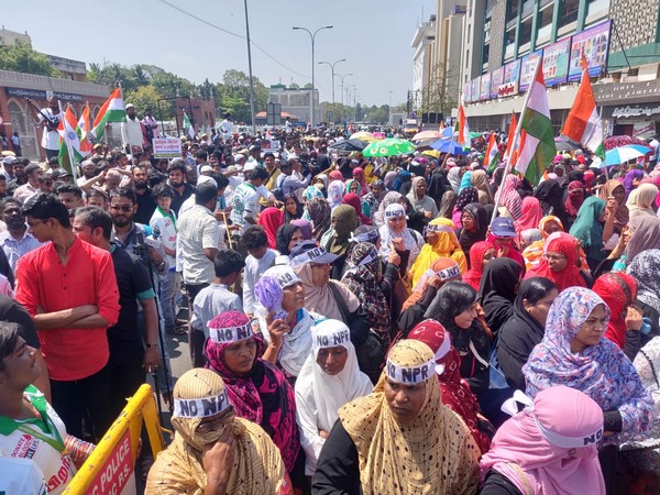 Members of Thowheed Jamath protest against CAA, NRC and NPR in Chennai.   Photo/ ANI