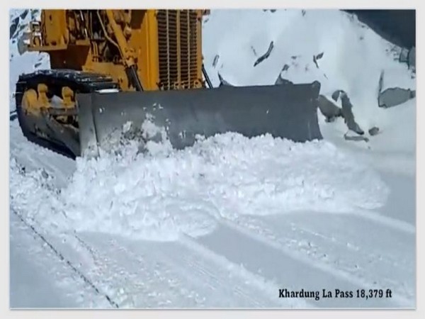 COREBLA FIGHTING ROAD