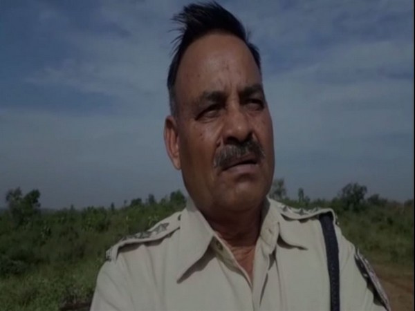 Sub-Divisional Police Officer (SDPO) BS Sisodiya speaking to ANI in Vidisha, Madhya Pradesh. Photo/ANI