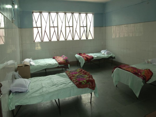 Five-bedded Covid Care Centre in Srinagar (Photo/ANI)