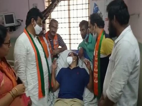 Andhra Pradesh Bharatiya Janata Party (BJP) general secretary P Vishnuvardhan Reddy at a hospital after the scuffle. (Photo/ANI)