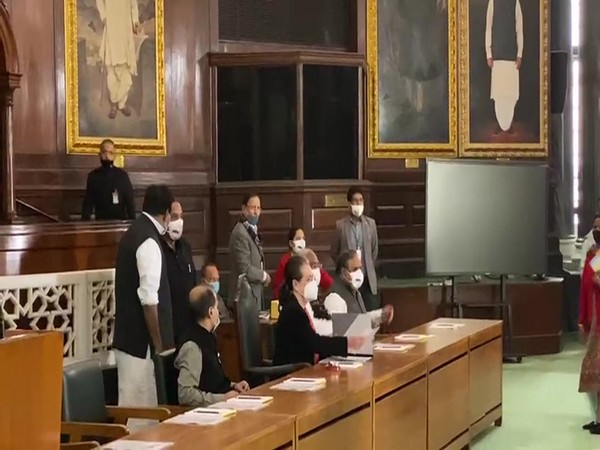 Congress interim President Sonia Gandhi reach parliament for the parliamentary party meeting. (Photo/ANI)