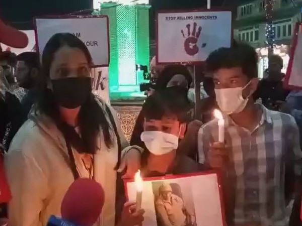 Visual of protests in Srinagar (Photo/ANI)