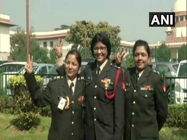 Army personnel celebrating Supreme Court's decision to establish Permanent Commission in Army to women officers. Photo/ANI