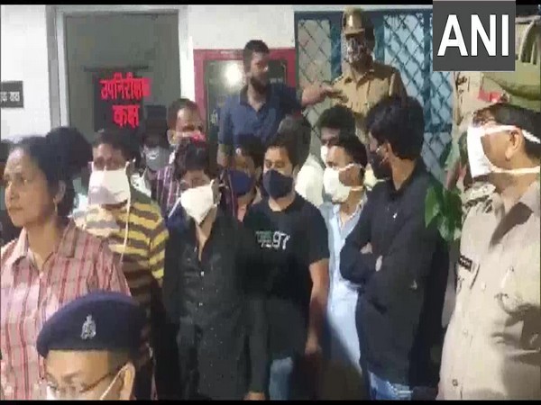 Visual of accused held for gambling from Janki Puram