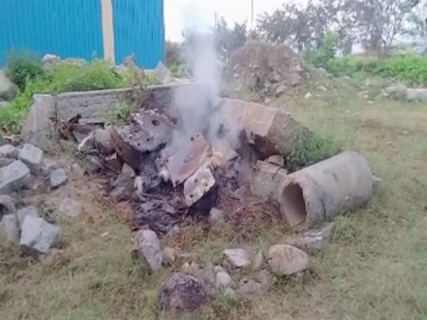 Remains of chariot on fire near Kanipakam temple in Chittoor district (Photo/ANI)