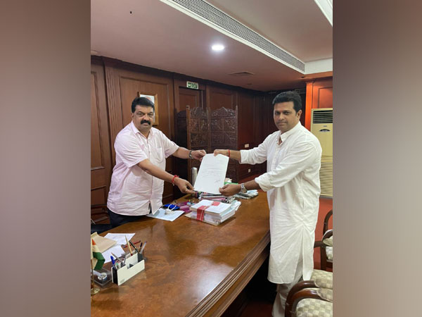 Jayesh Salgaonkar submits his resignation to Speaker of Goa Legislative Assembly Rajesh Patnekar
