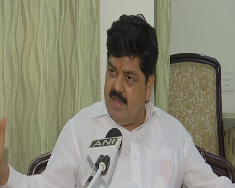 Congress leader Ganesh Godiyal (Photo/ANI)